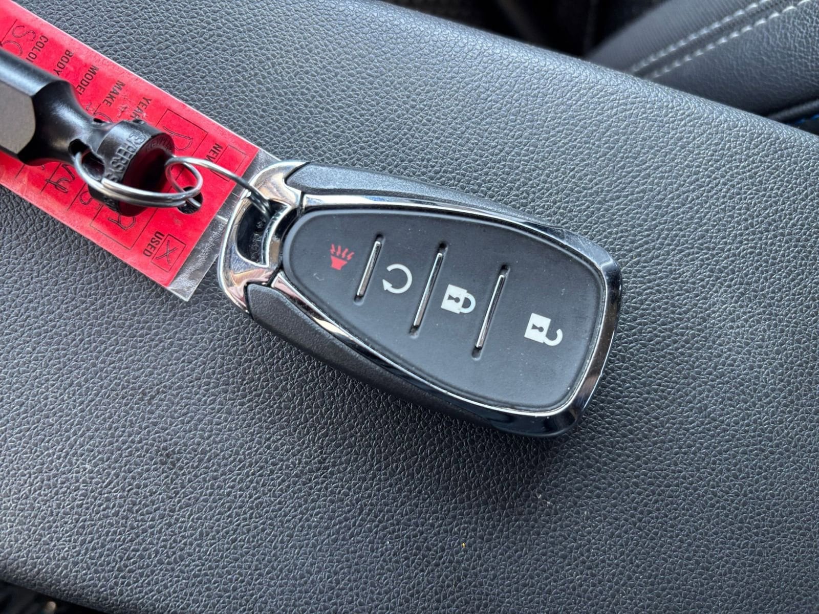 Thumbnail: 2025 Chevrolet Trax - 23