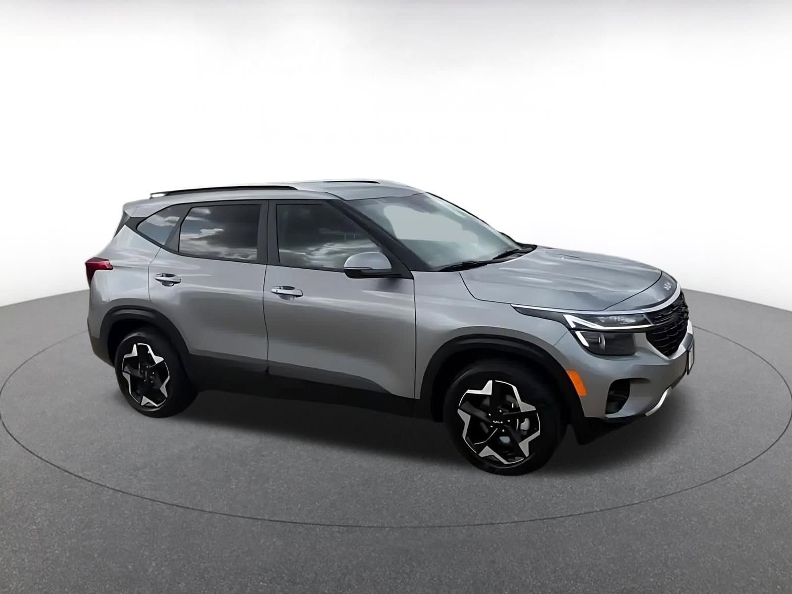 Thumbnail: 2025 Kia Seltos - 2