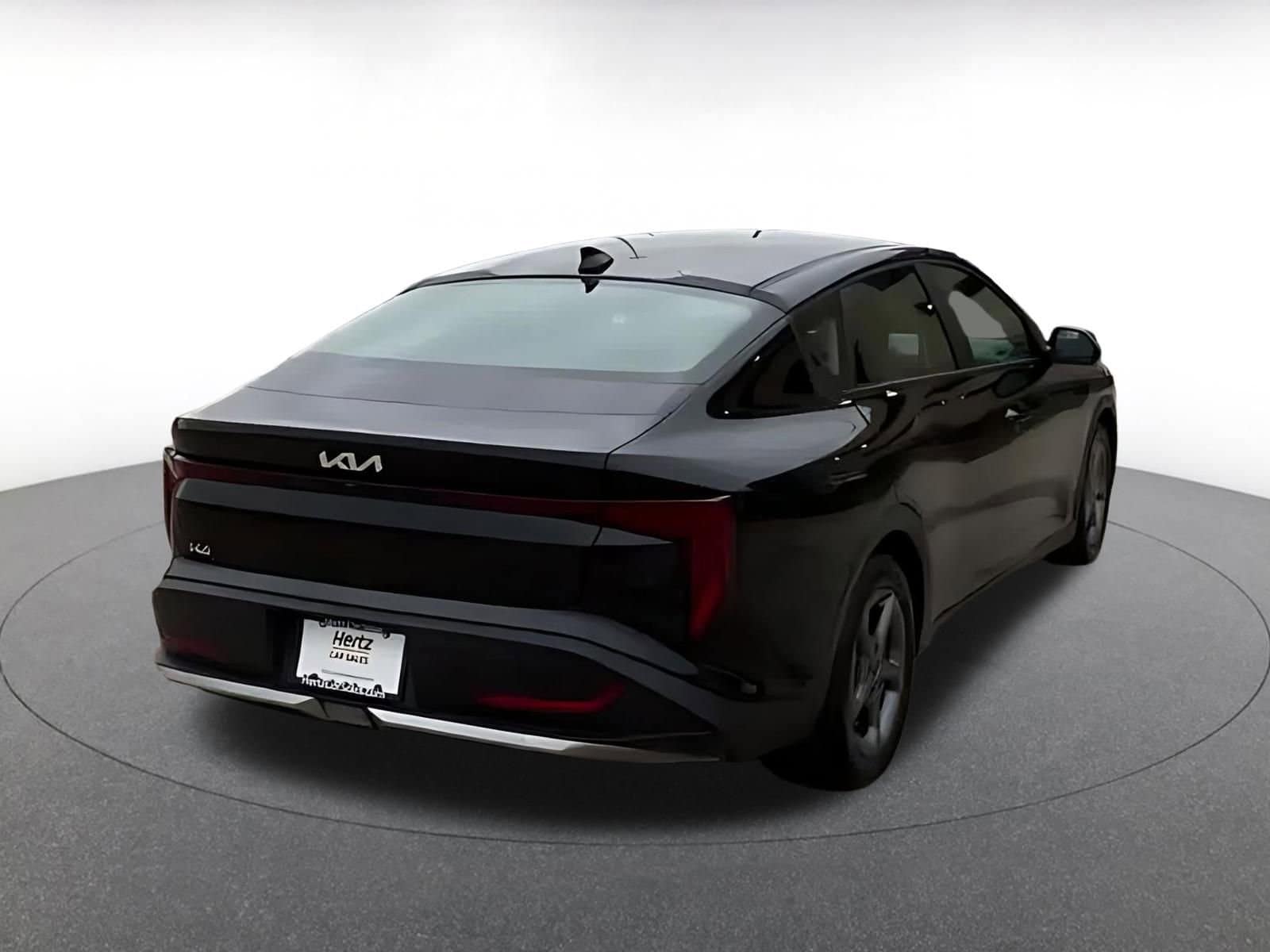 Thumbnail: 2025 Kia K4 - 10