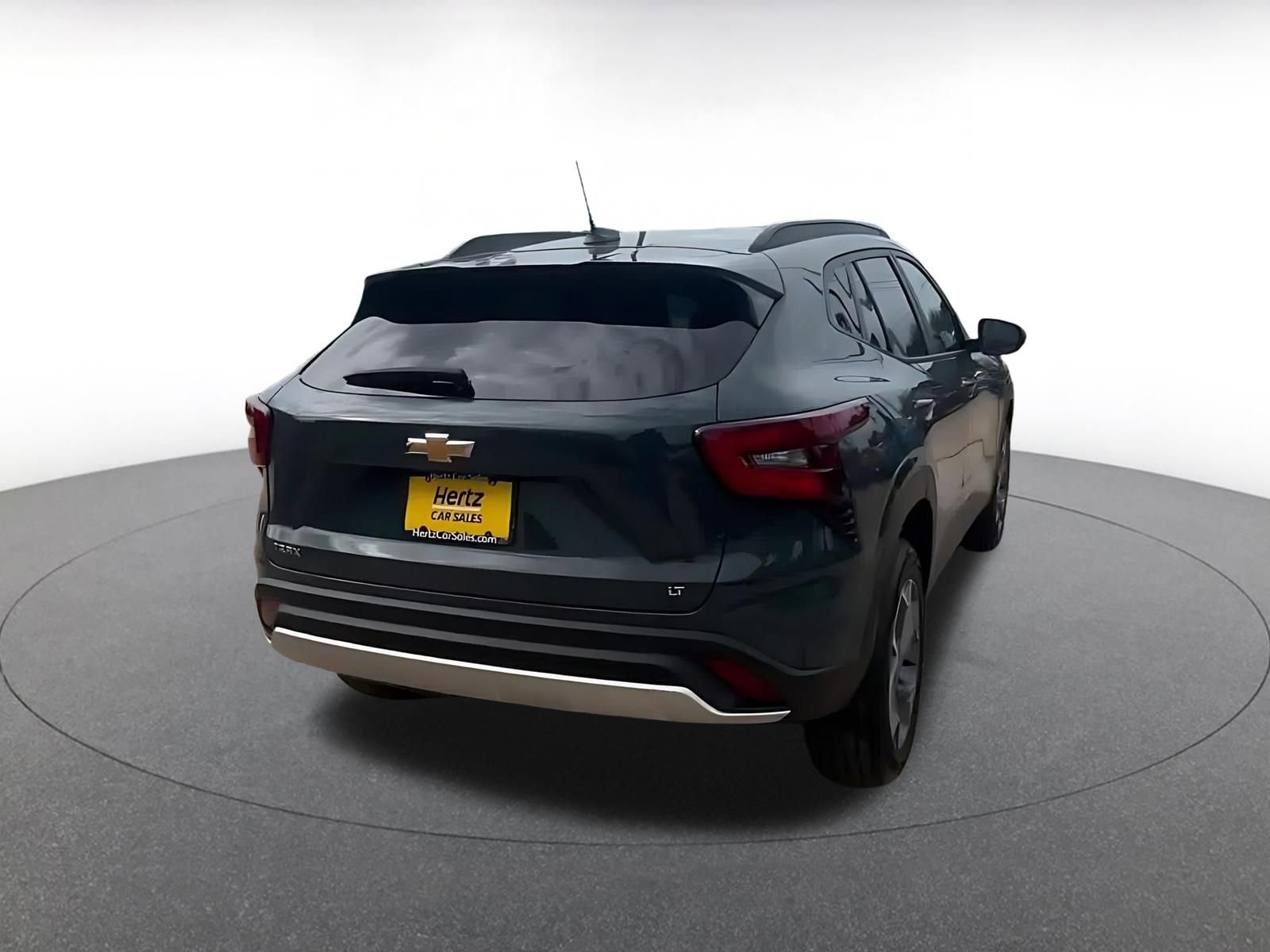 Thumbnail: 2025 Chevrolet Trax - 14