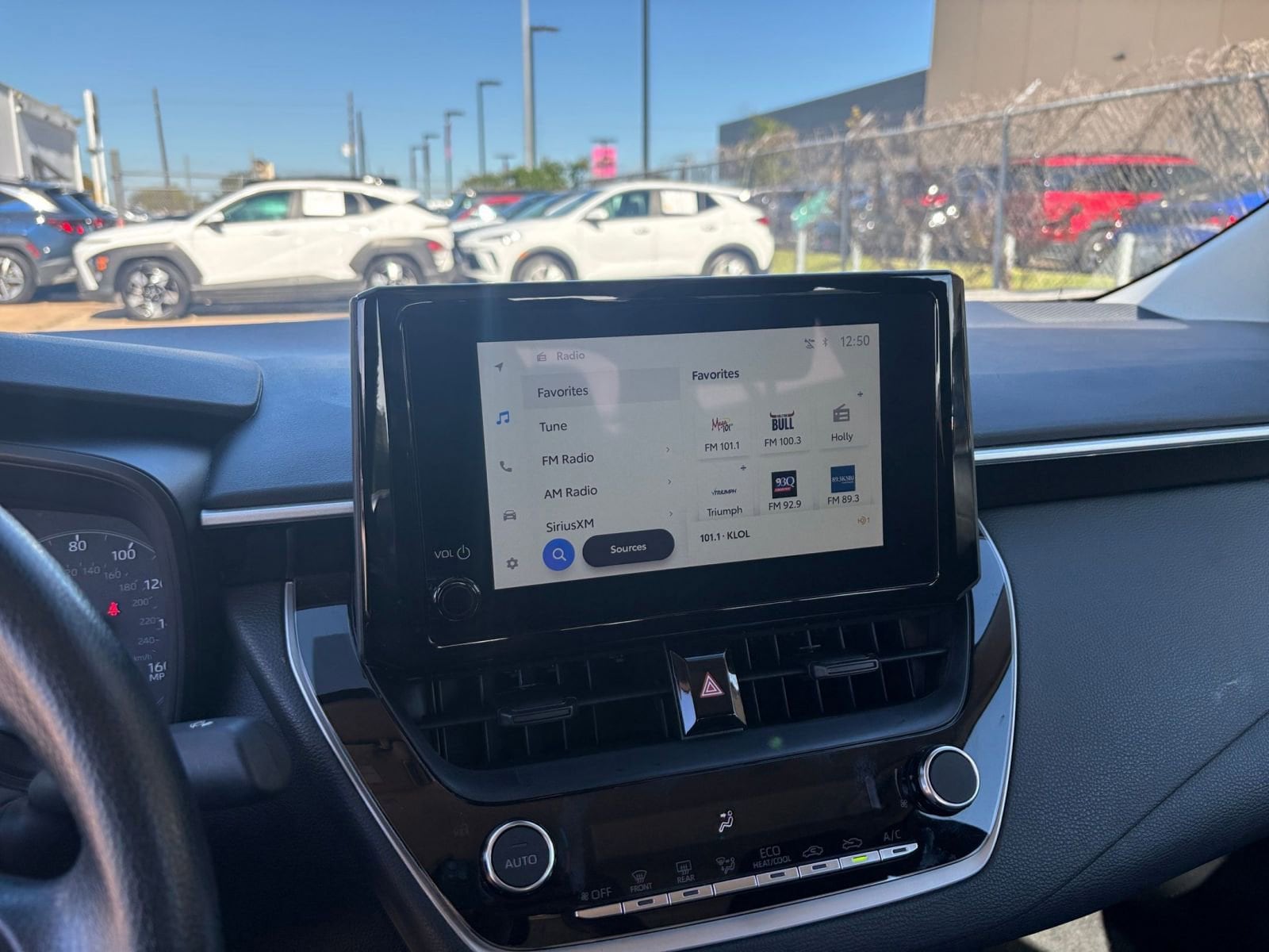 Thumbnail: 2025 Toyota Corolla - 21