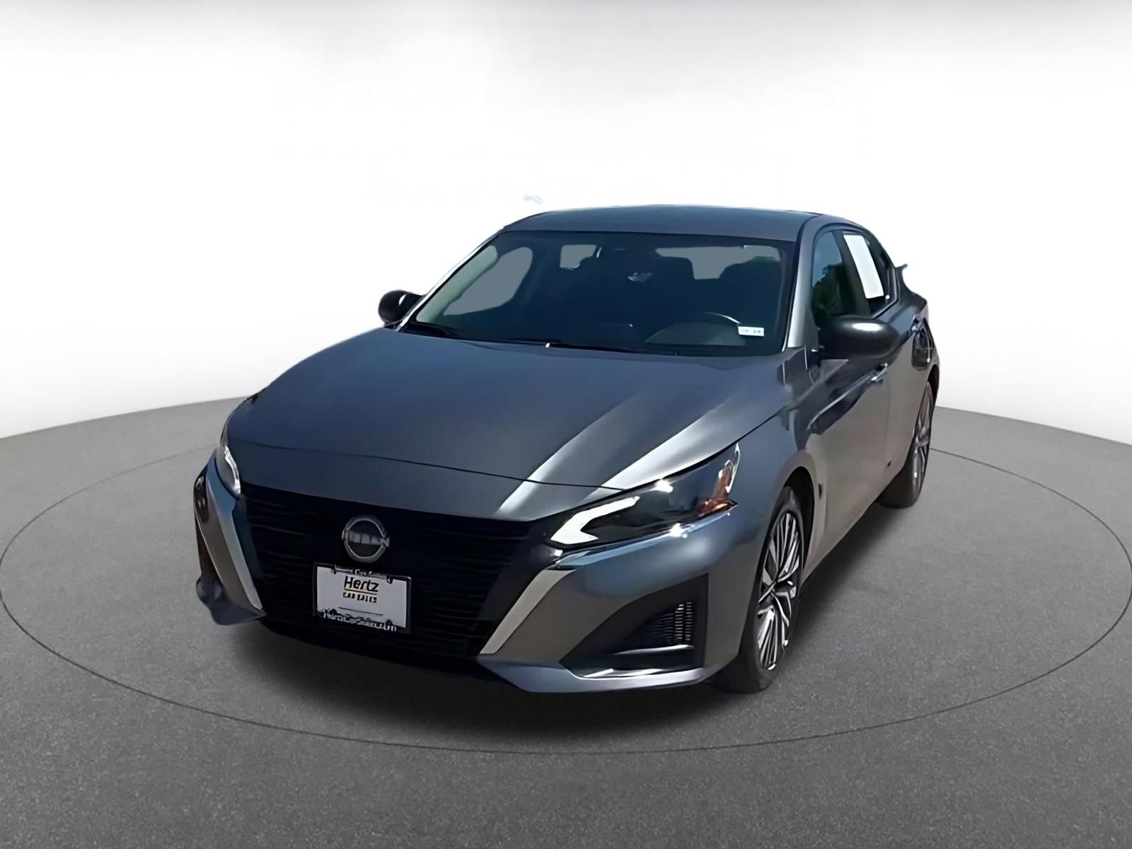 Thumbnail: 2025 Nissan Altima - 8