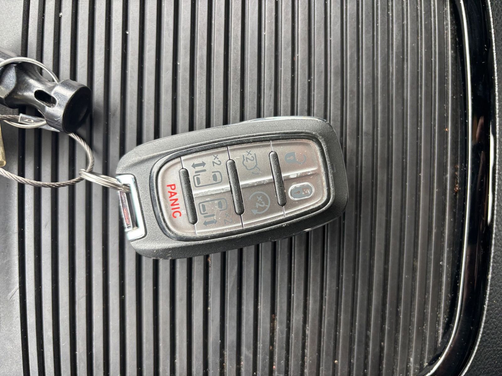 Thumbnail: 2025 Chrysler Pacifica - 22