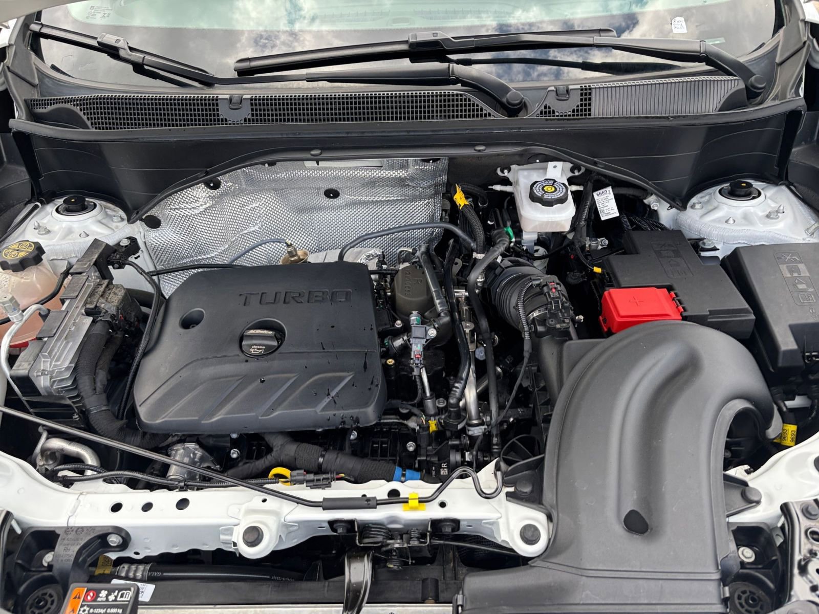 Thumbnail: 2025 Buick Encore GX - 31