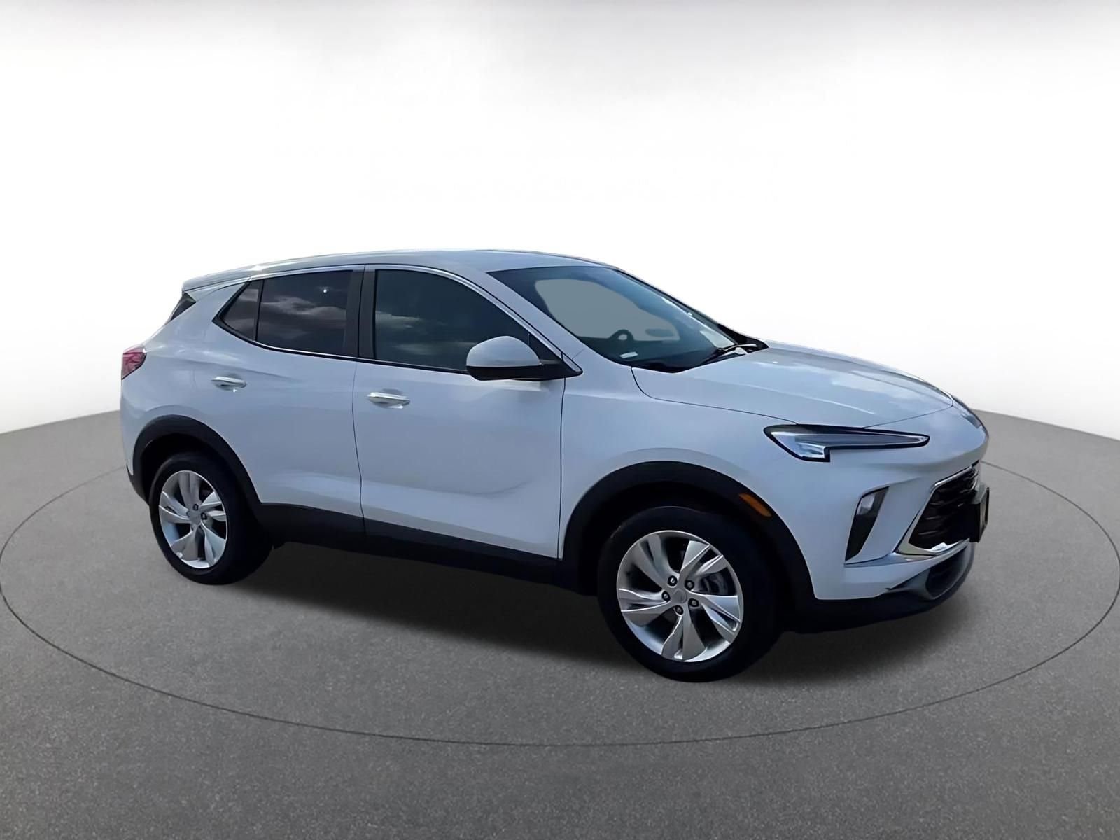 Thumbnail: 2025 Buick Encore GX - 2