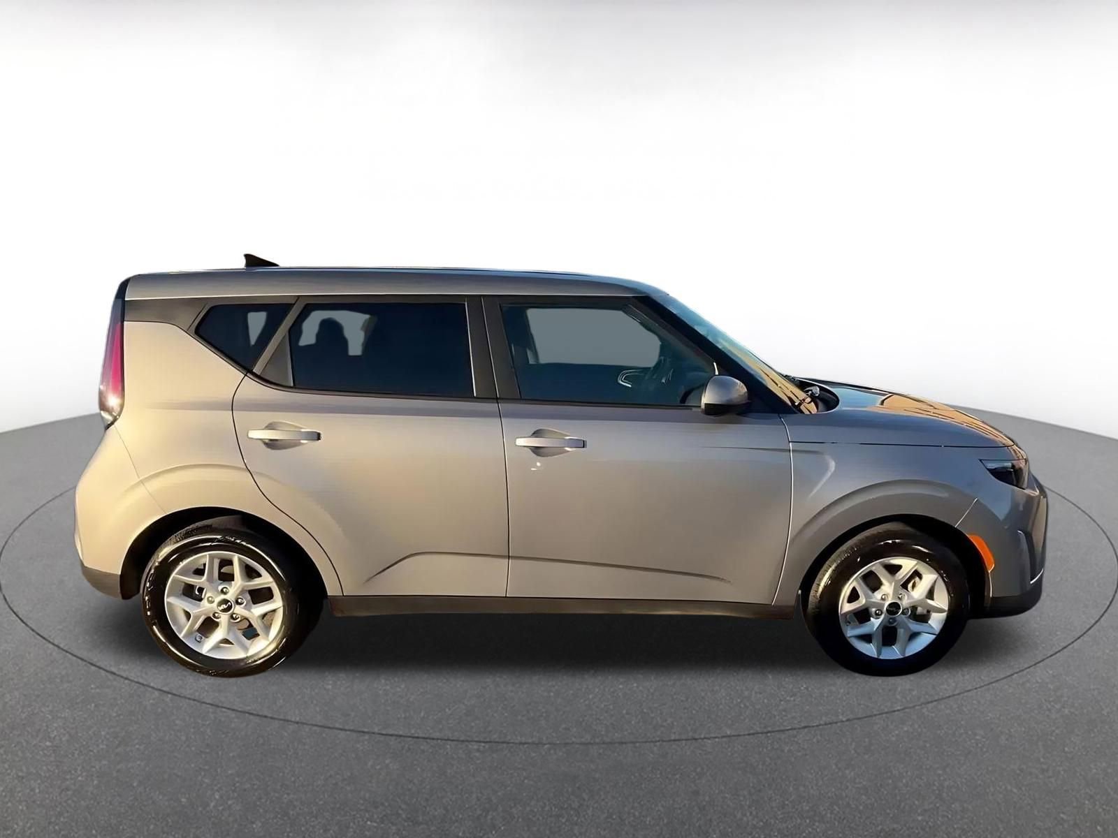 Thumbnail: 2025 Kia Soul - 16