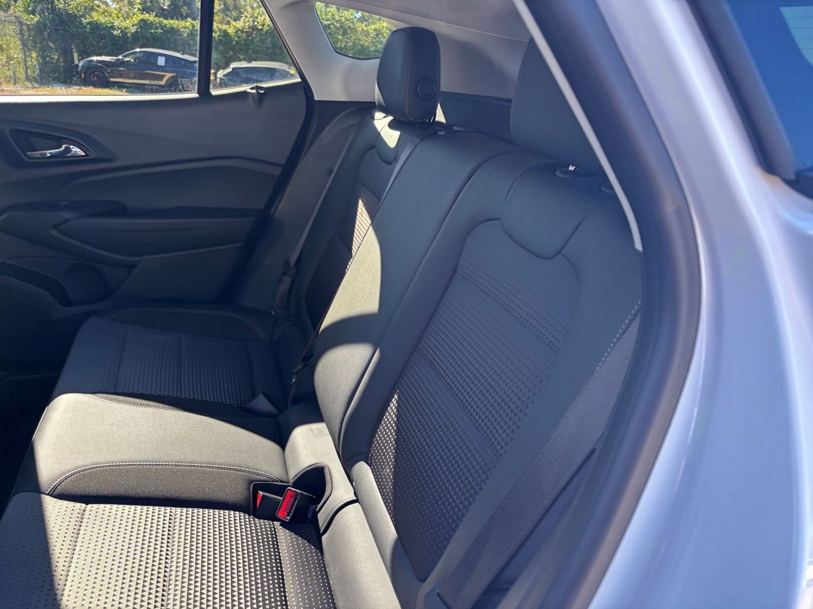 Thumbnail: 2025 Chevrolet Trax - 23