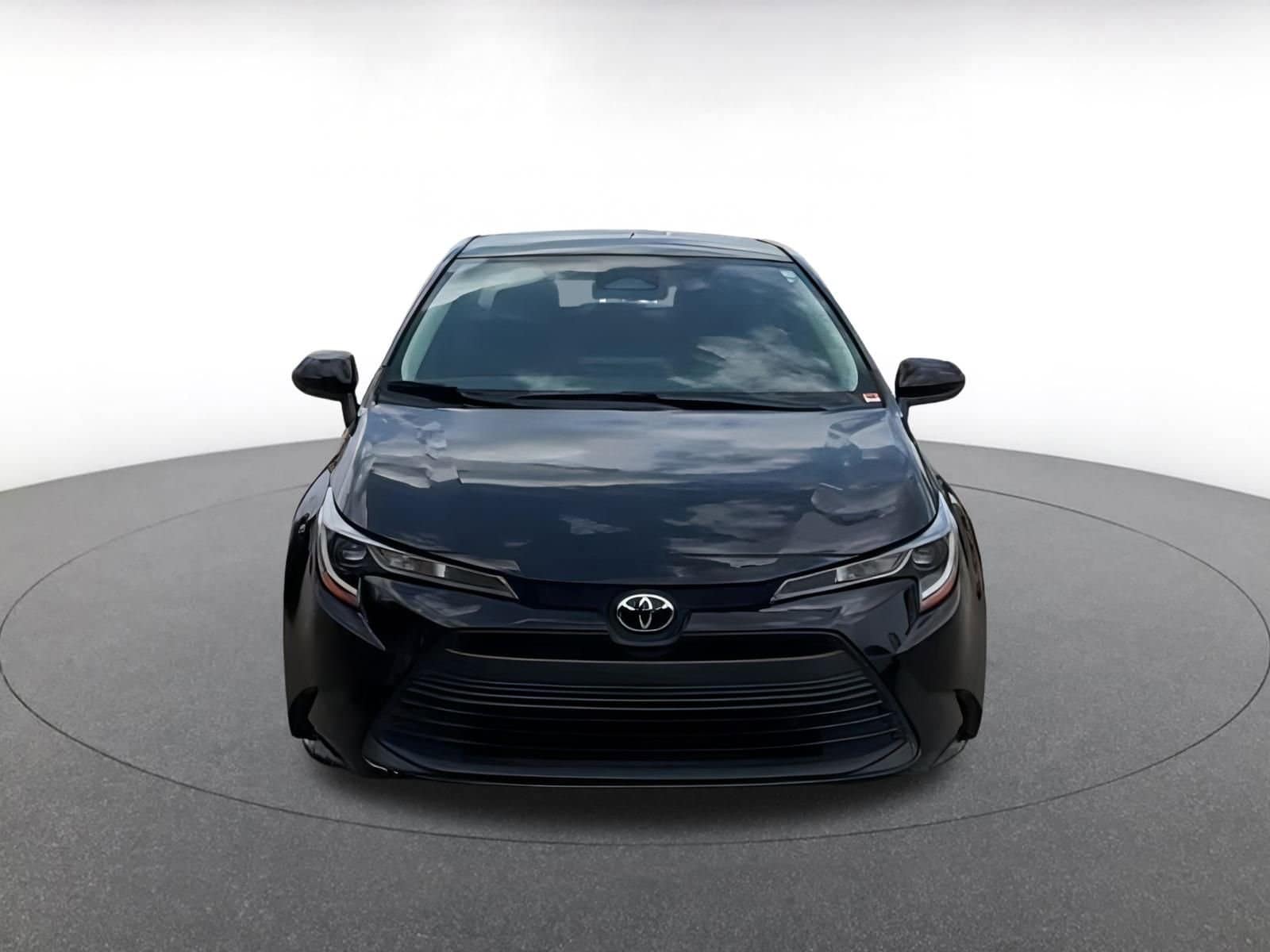 Thumbnail: 2024 Toyota Corolla - 4
