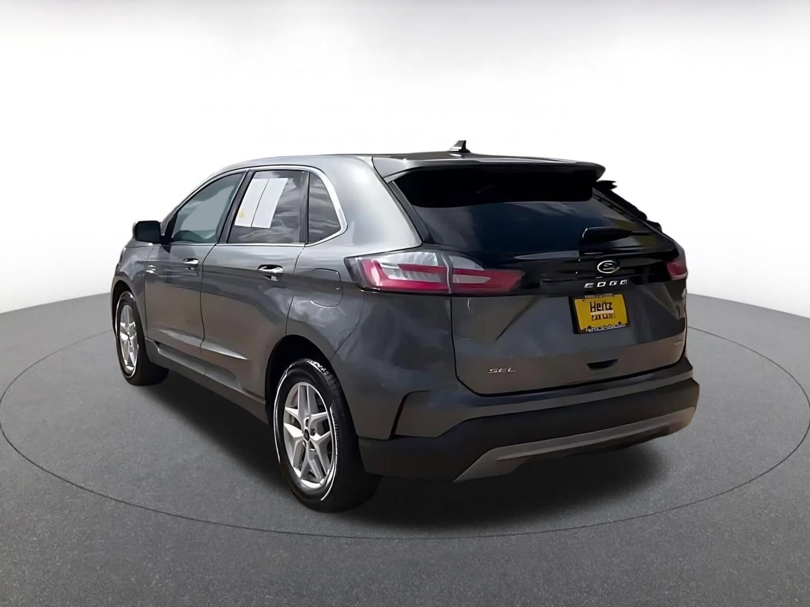 Thumbnail: 2024 Ford Edge - 10