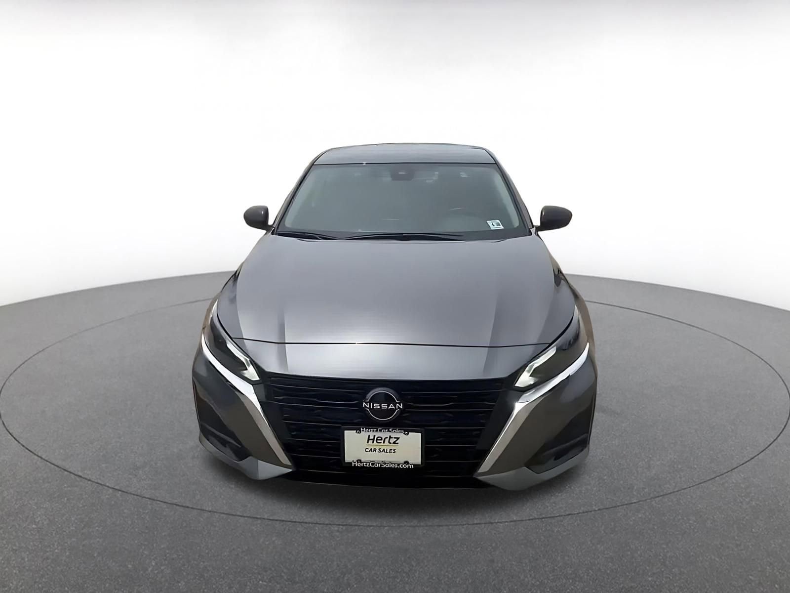 Thumbnail: 2025 Nissan Altima - 3