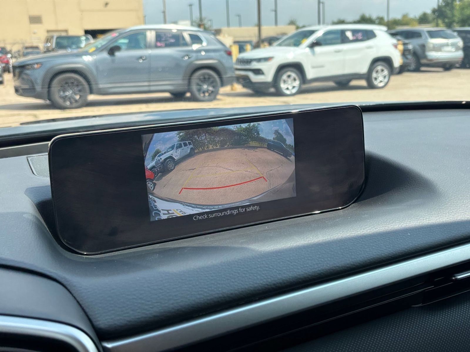 Thumbnail: 2025 Mazda CX-50 - 17