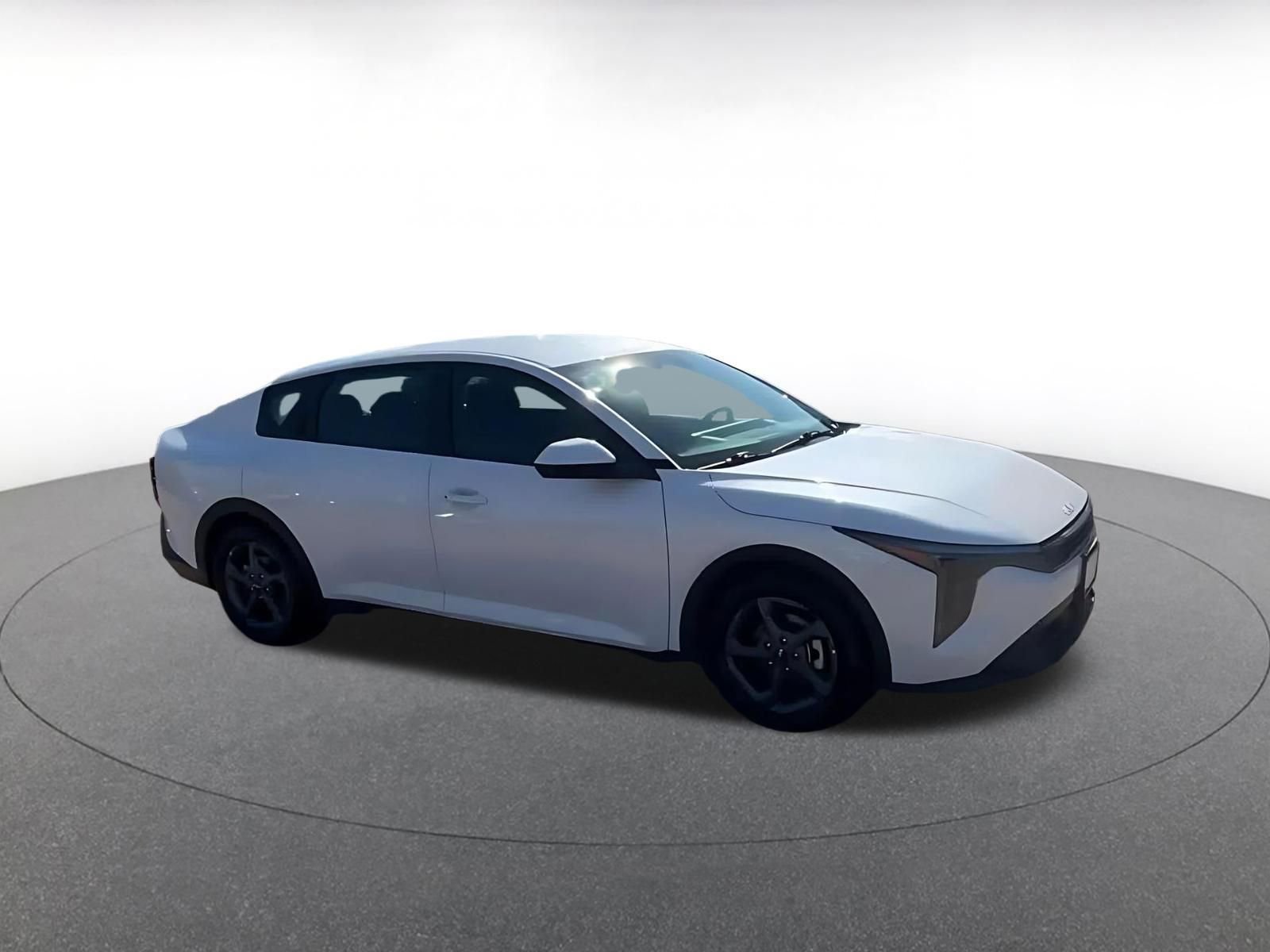 Thumbnail: 2025 Kia K4 - 2