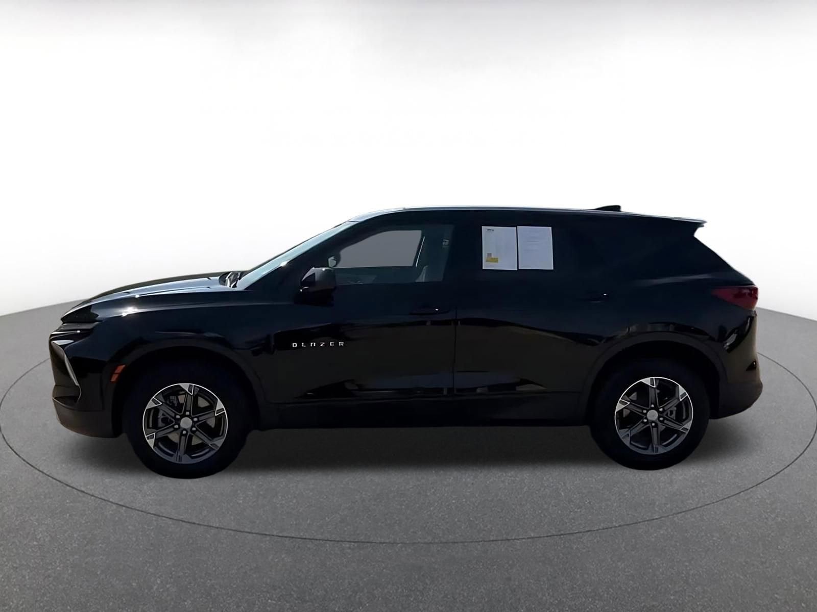 Thumbnail: 2025 Chevrolet Blazer - 10