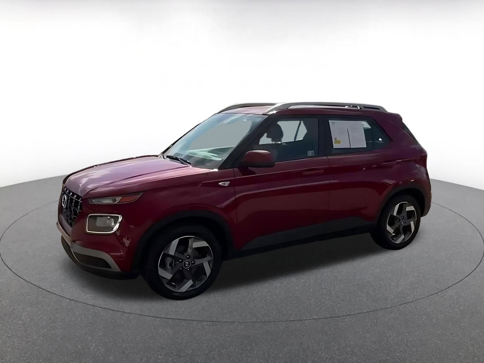 Thumbnail: 2025 Hyundai Venue - 3