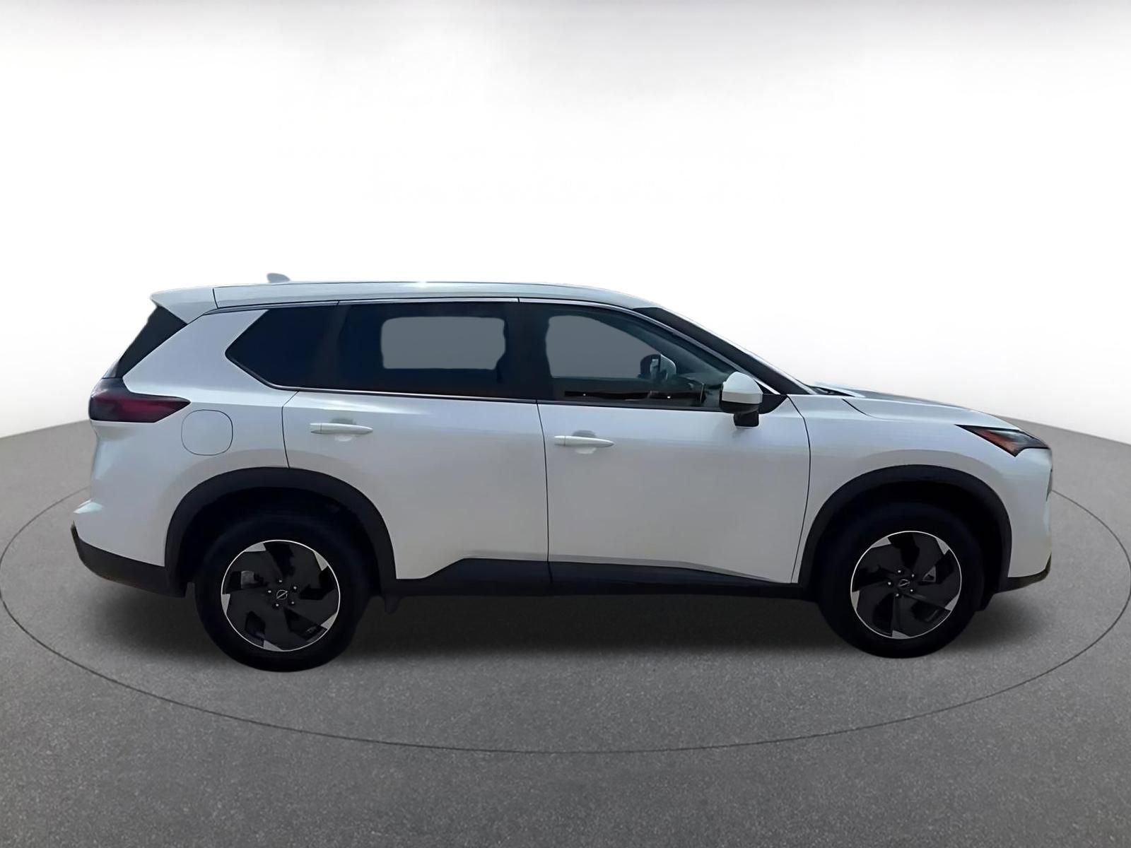 Thumbnail: 2025 Nissan Rogue - 16
