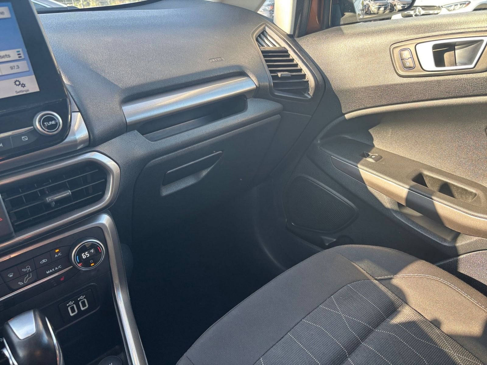 Thumbnail: 2019 Ford EcoSport - 34