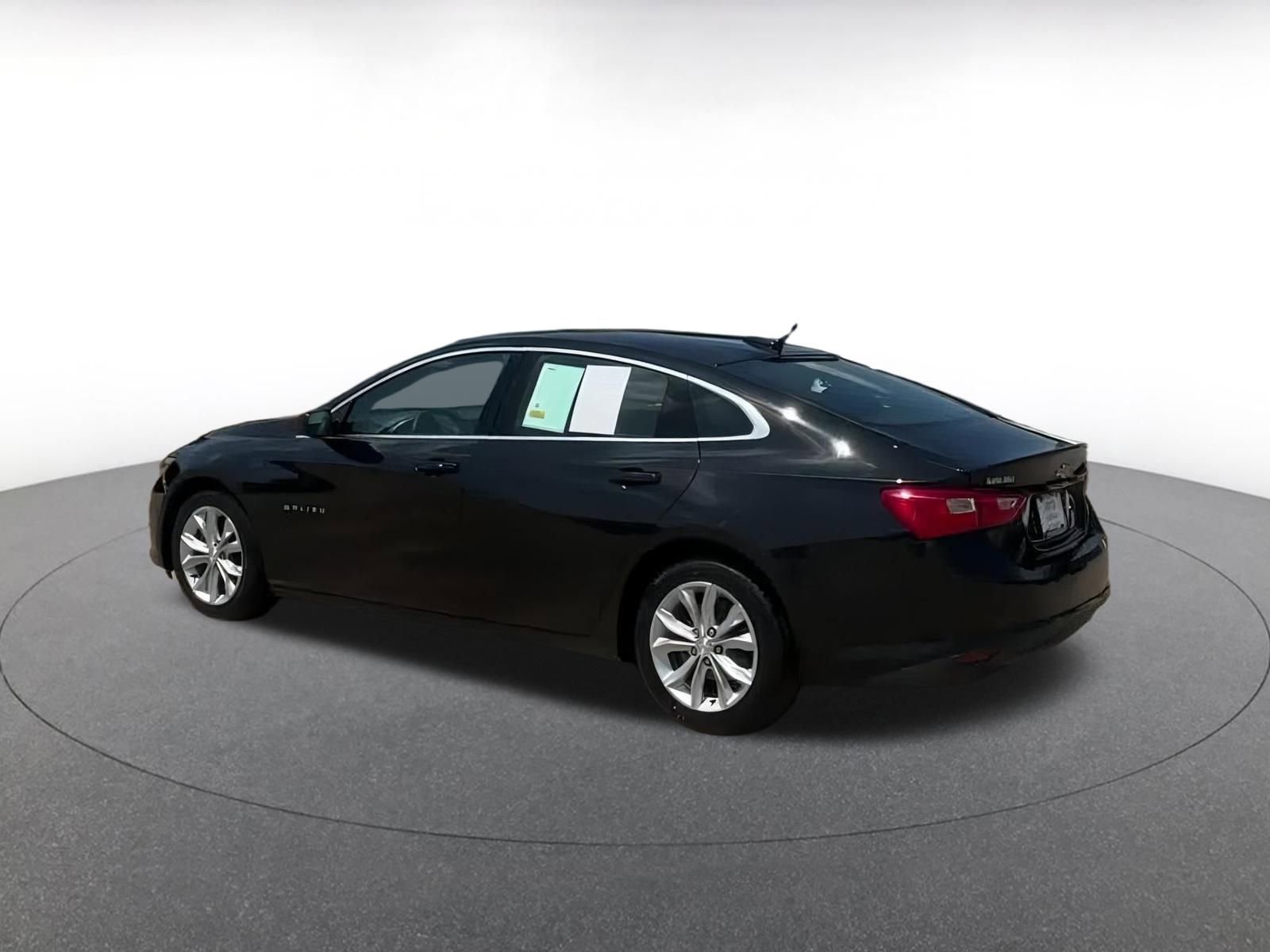 2023 Chevrolet Malibu LT 8