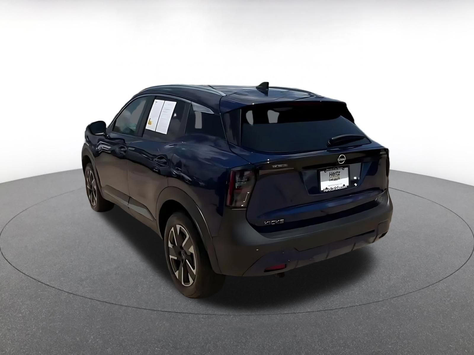 Thumbnail: 2026 Nissan Kicks - 9