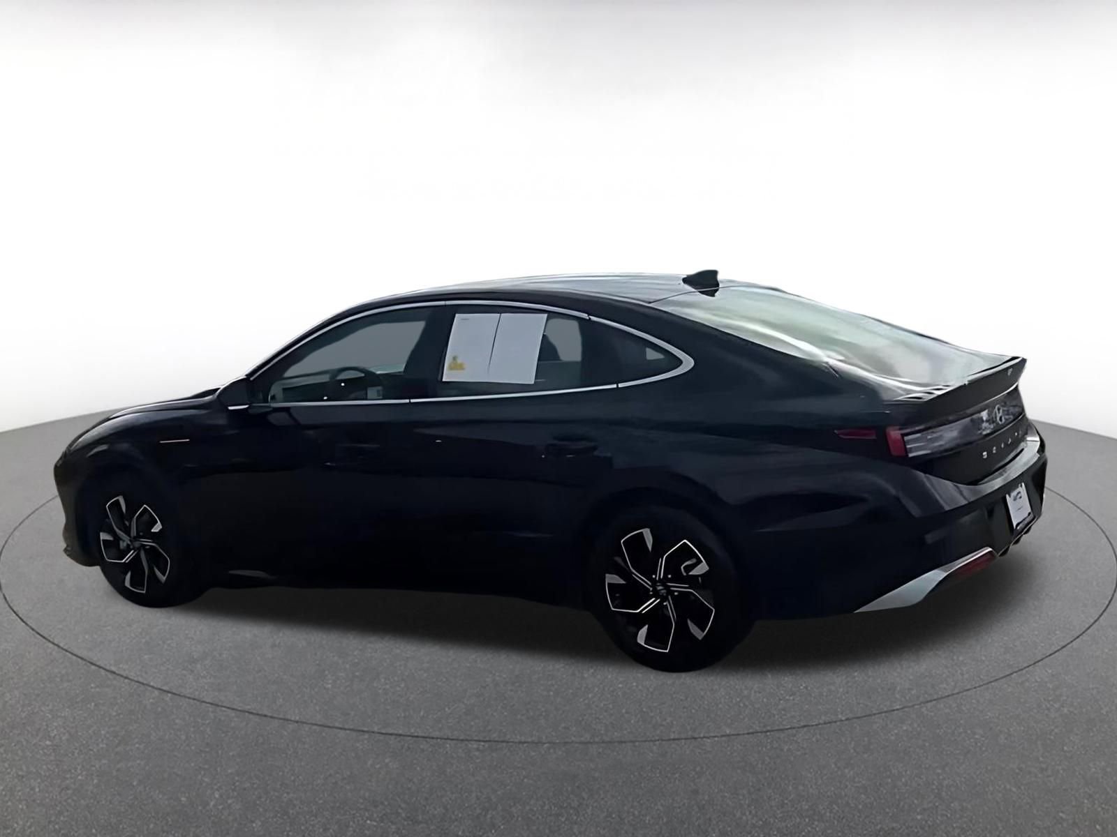 Thumbnail: 2025 Hyundai Sonata - 14