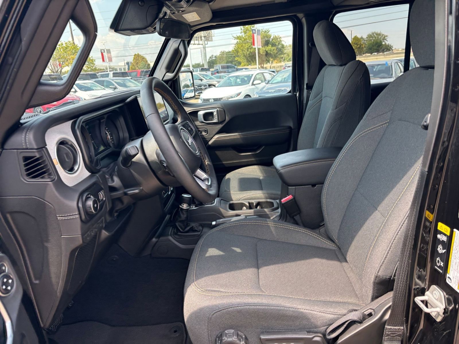 Thumbnail: 2025 Jeep Wrangler - 24