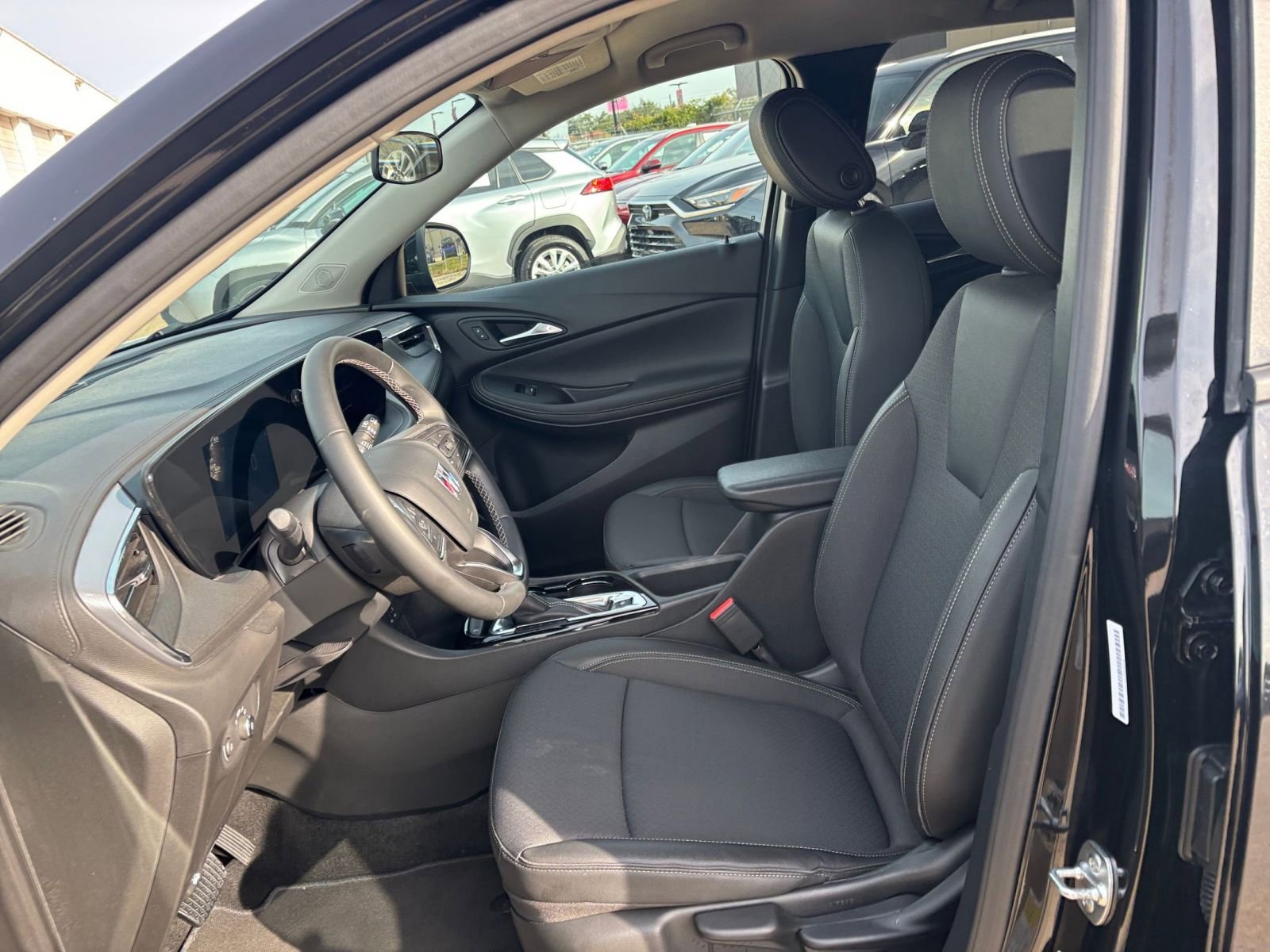 Thumbnail: 2025 Buick Encore GX - 24