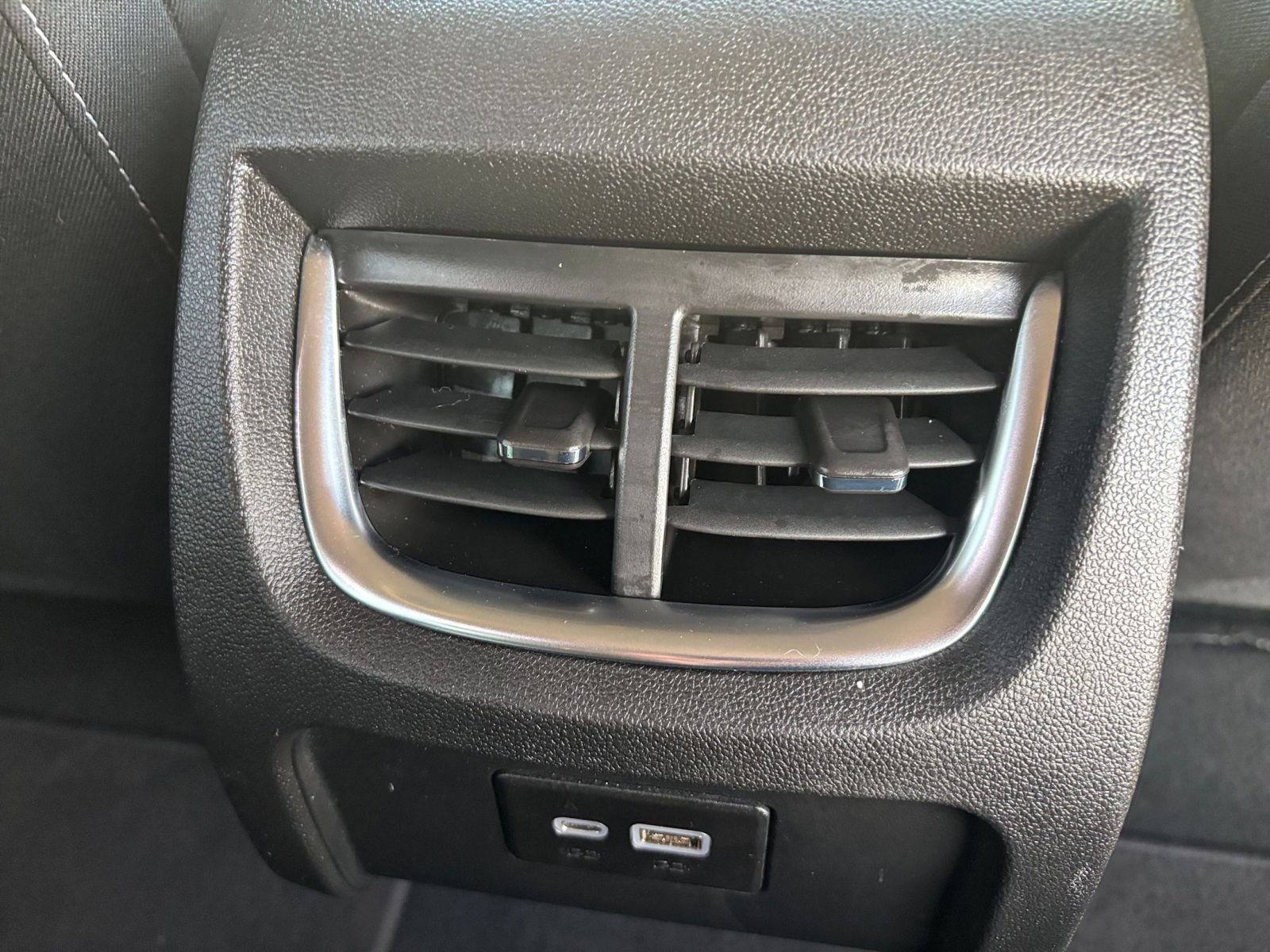 Thumbnail: 2025 Chevrolet Blazer - 24