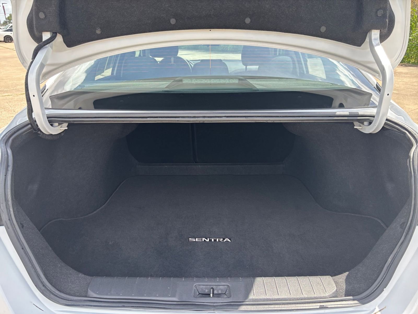 2024 Nissan Sentra SV 24