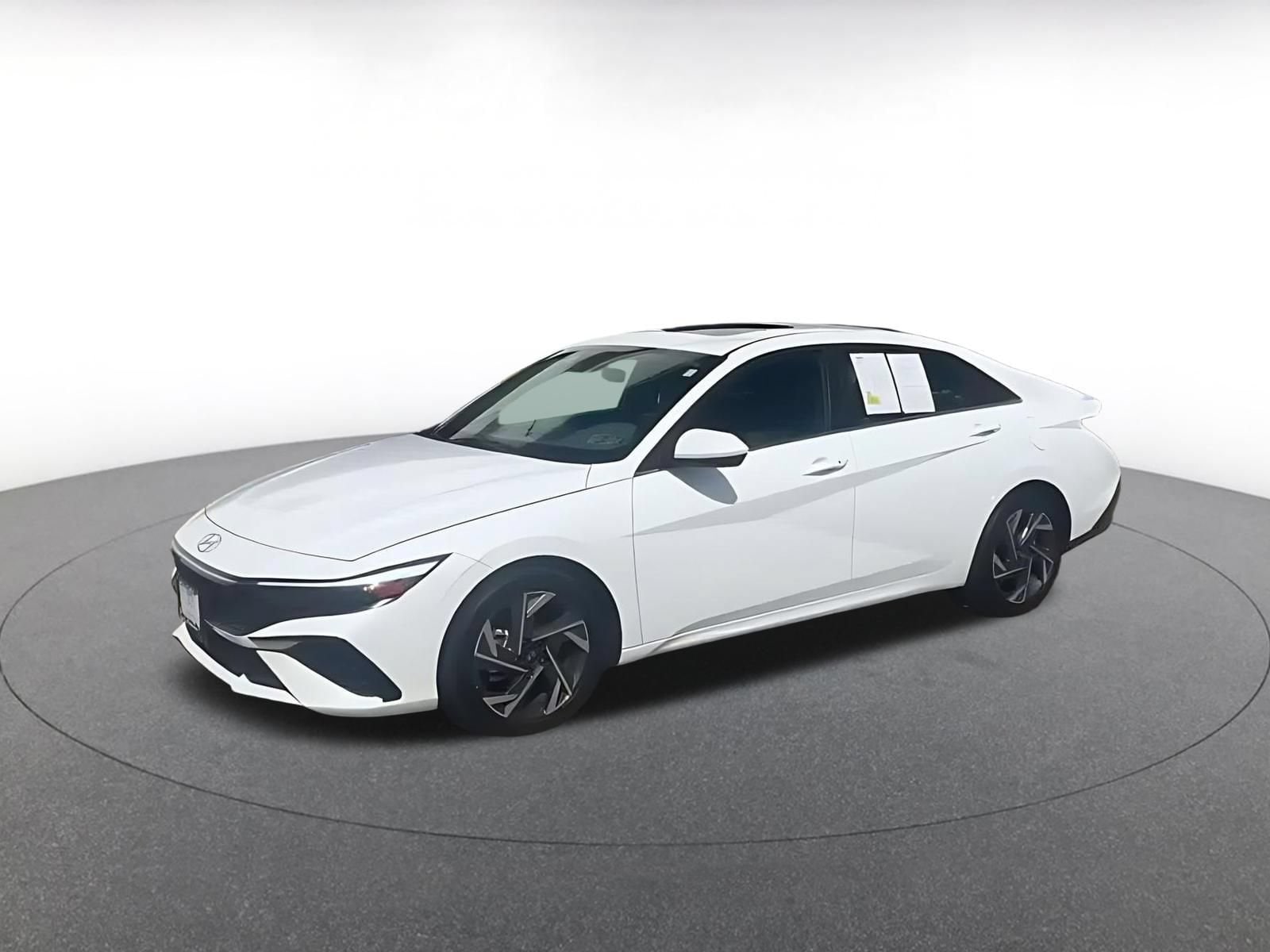Thumbnail: 2025 Hyundai Elantra - 8