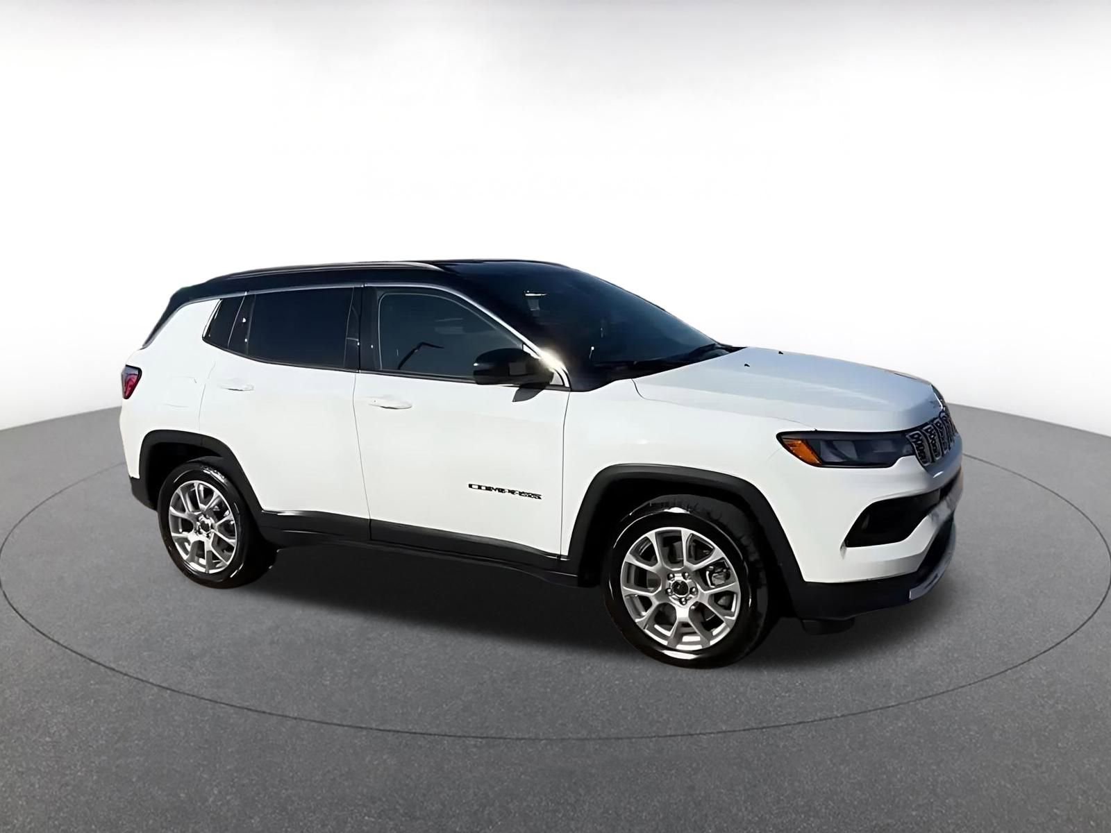 Thumbnail: 2025 Jeep Compass - 2