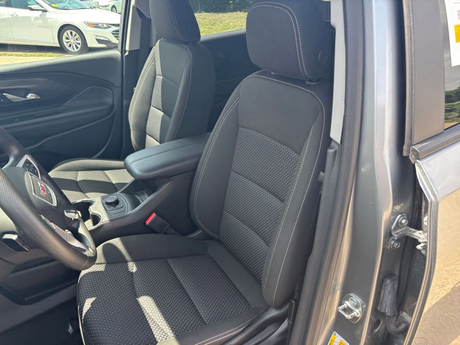 2024 GMC Terrain SLE 30