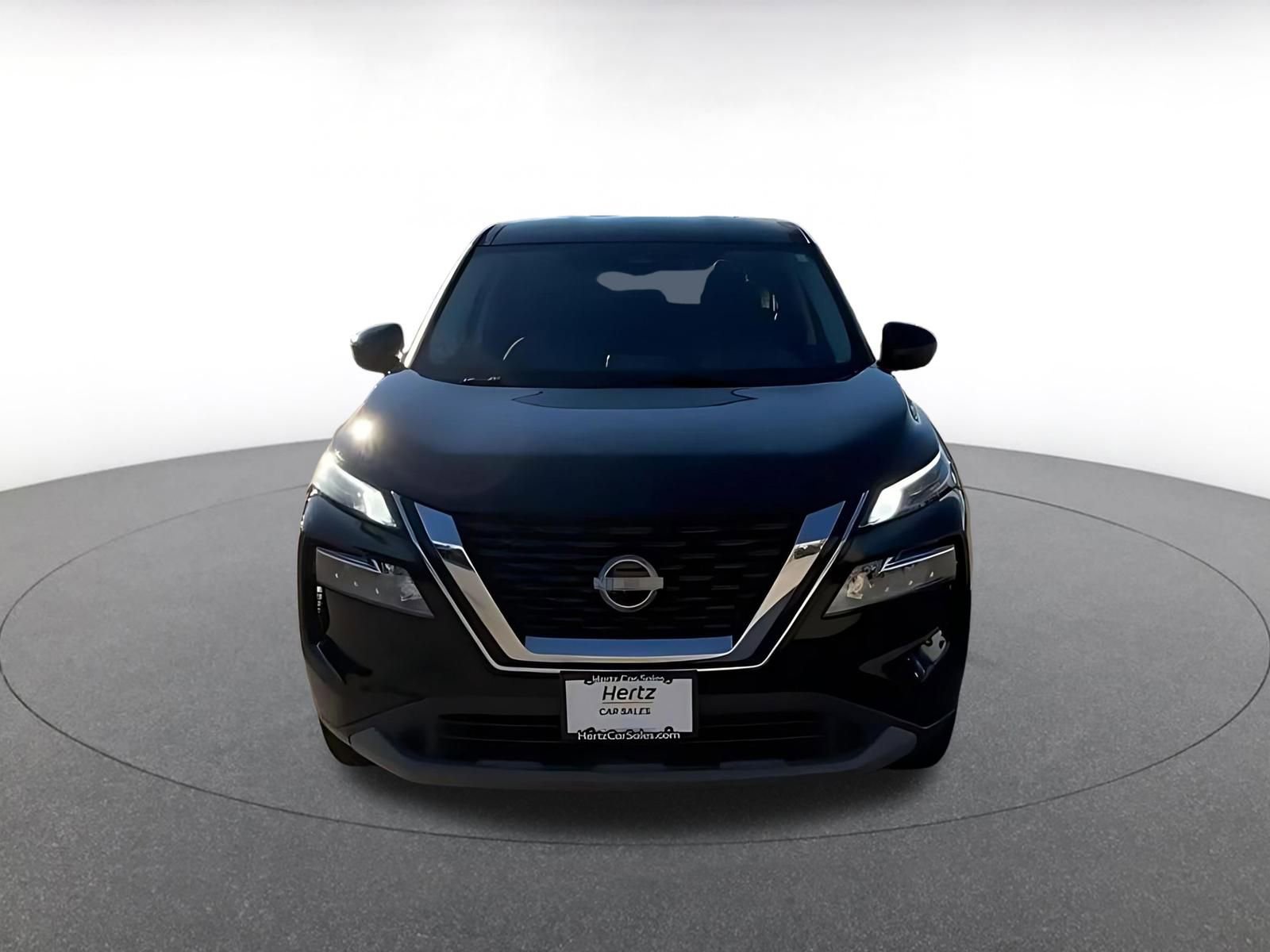 Thumbnail: 2023 Nissan Rogue - 4