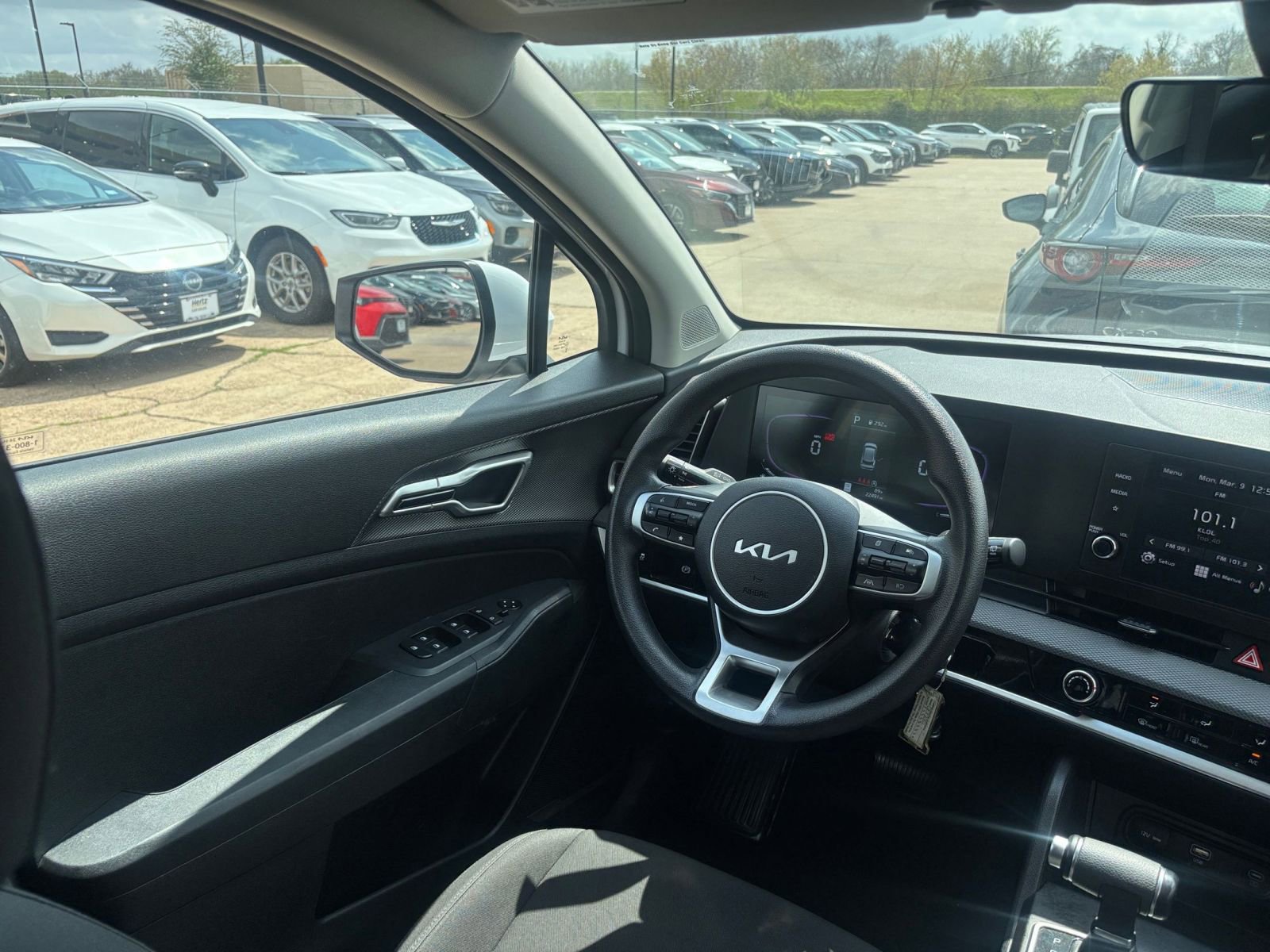 Thumbnail: 2025 Kia Sportage - 33