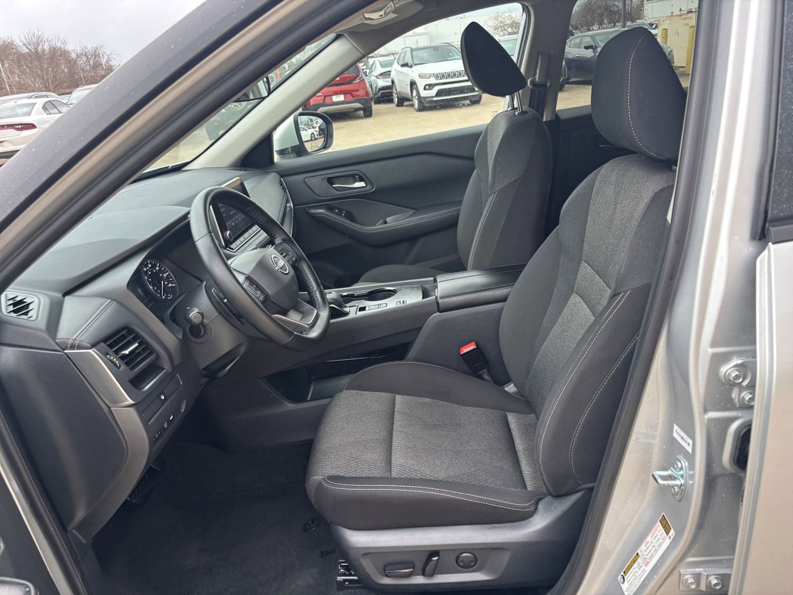 Thumbnail: 2025 Nissan Rogue - 29