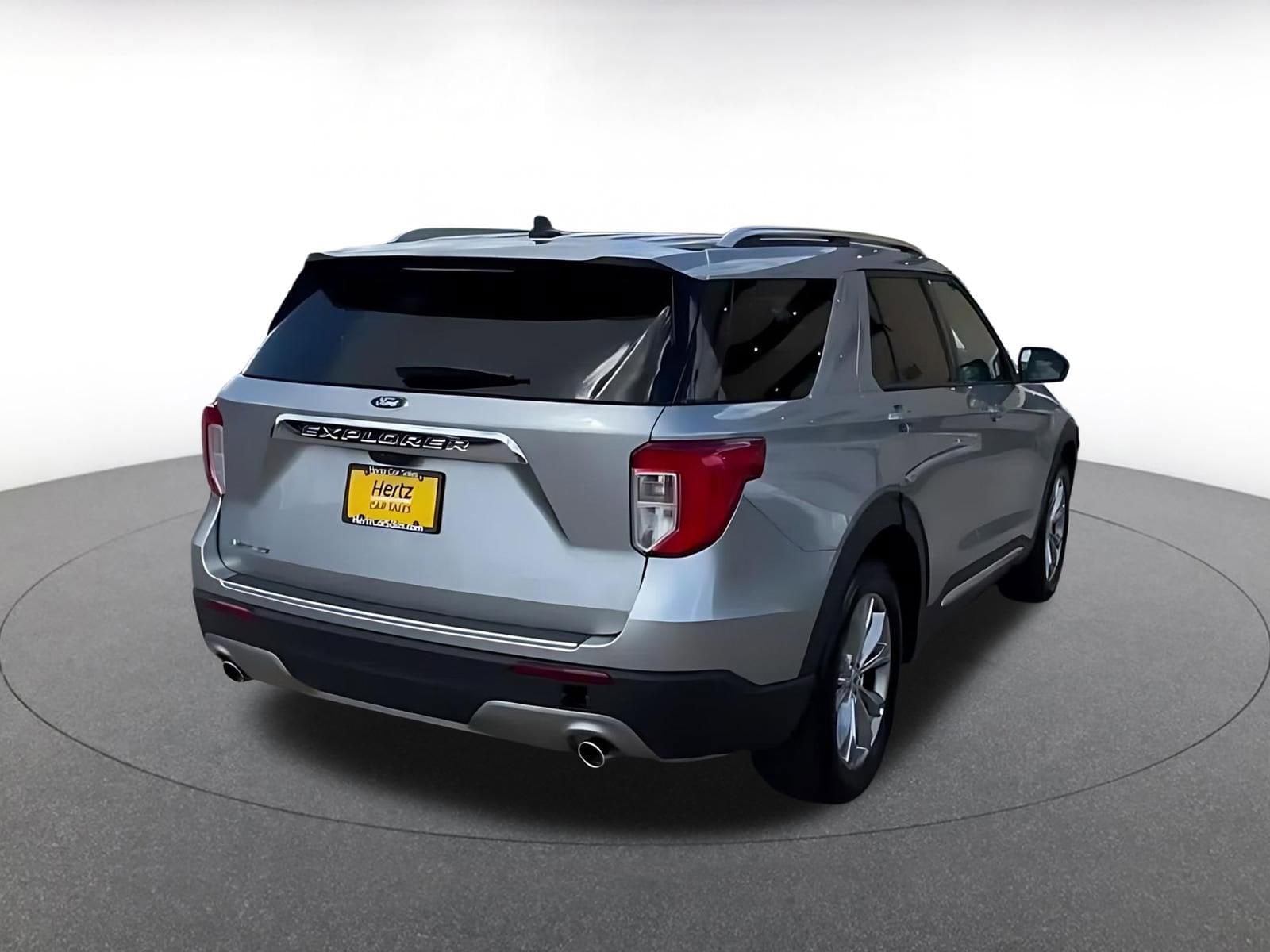 Thumbnail: 2024 Ford Explorer - 14