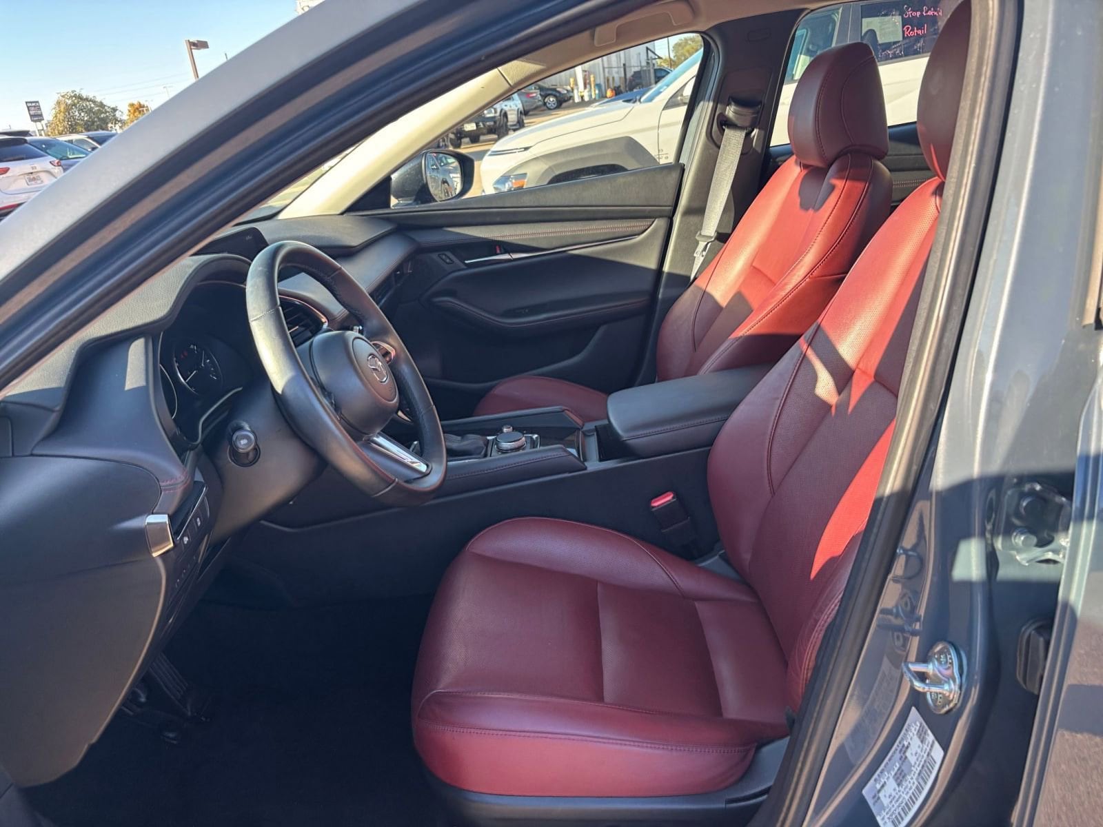 Thumbnail: 2025 Mazda Mazda3 - 24