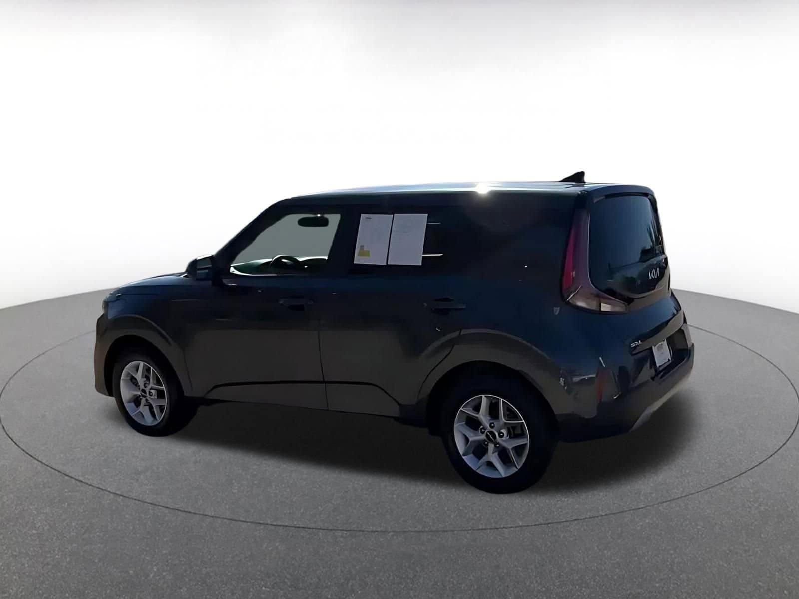 Thumbnail: 2025 Kia Soul - 10