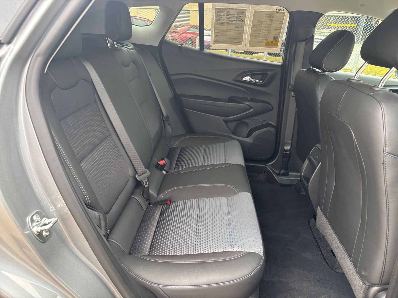 Thumbnail: 2025 Chevrolet Trax - 24