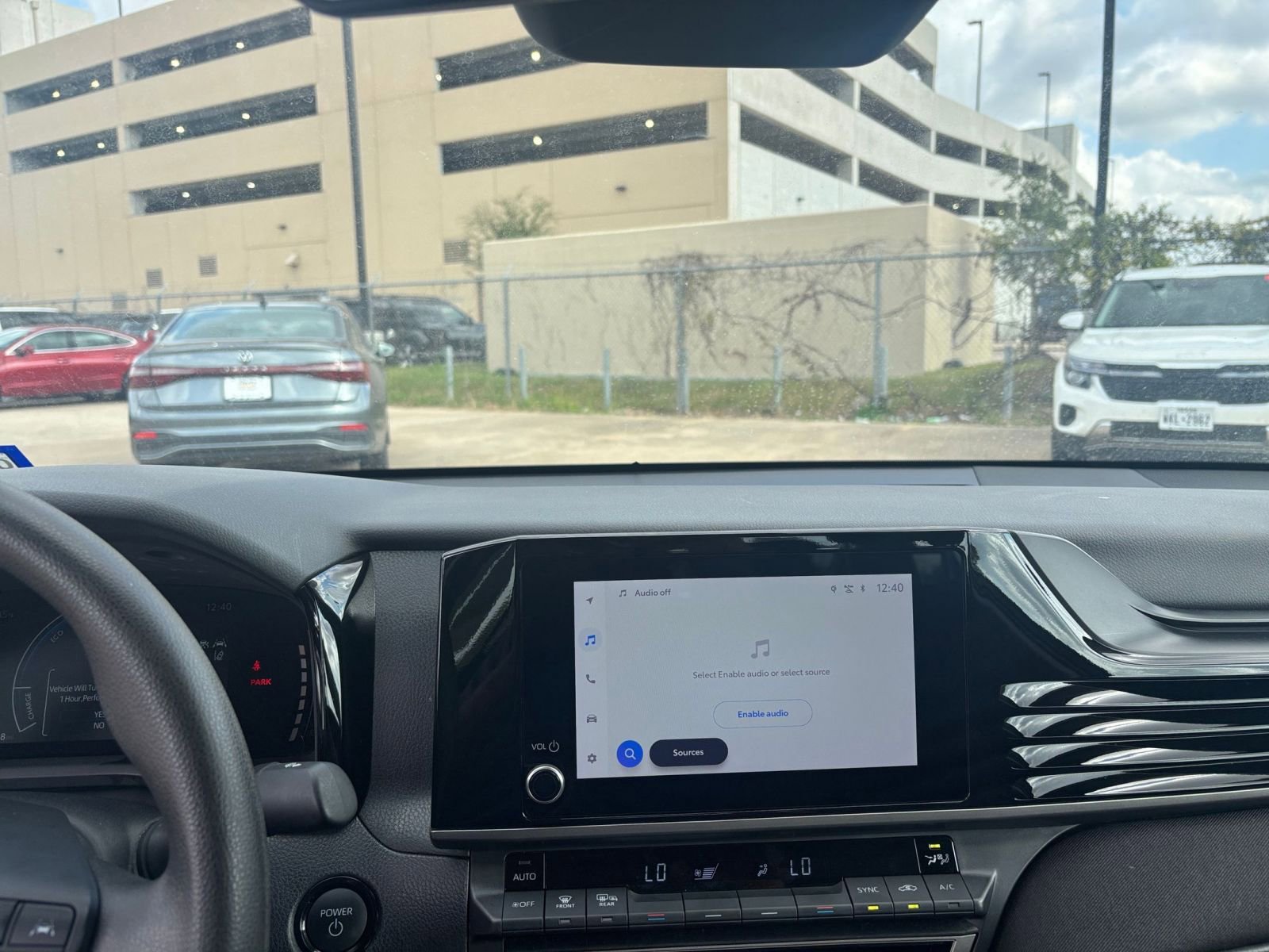 Thumbnail: 2025 Toyota Camry - 18