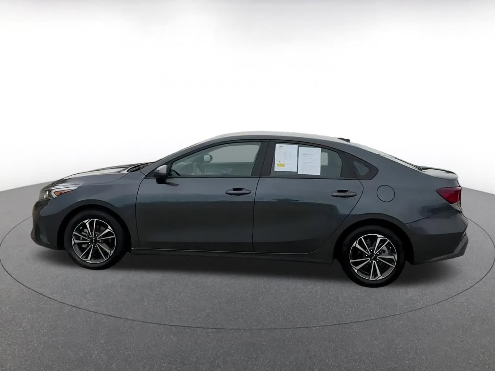 2024 Kia Forte LXS 7