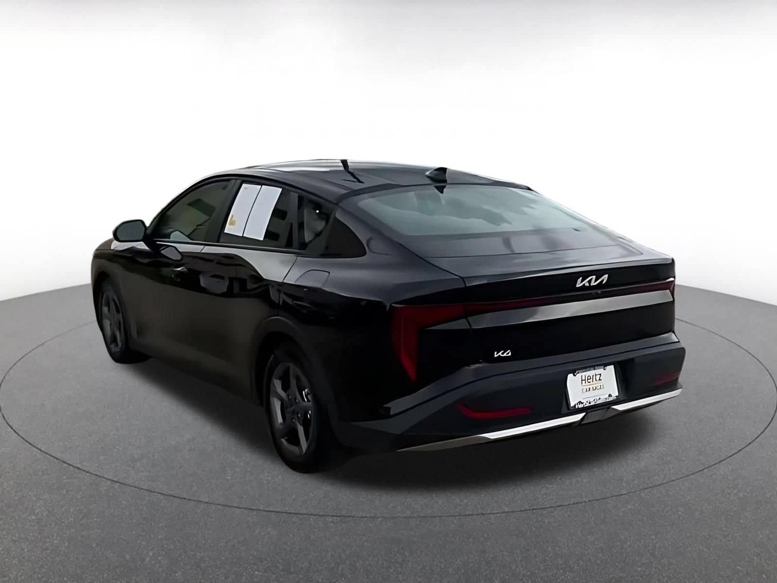 Thumbnail: 2025 Kia K4 - 10