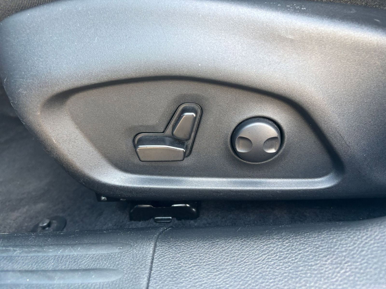 Thumbnail: 2025 Jeep Compass - 22