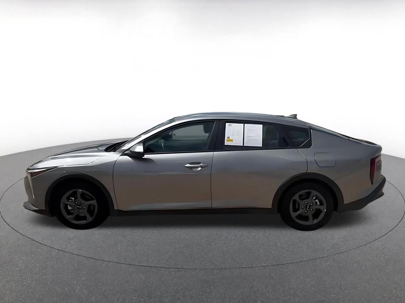 Thumbnail: 2025 Kia K4 - 9