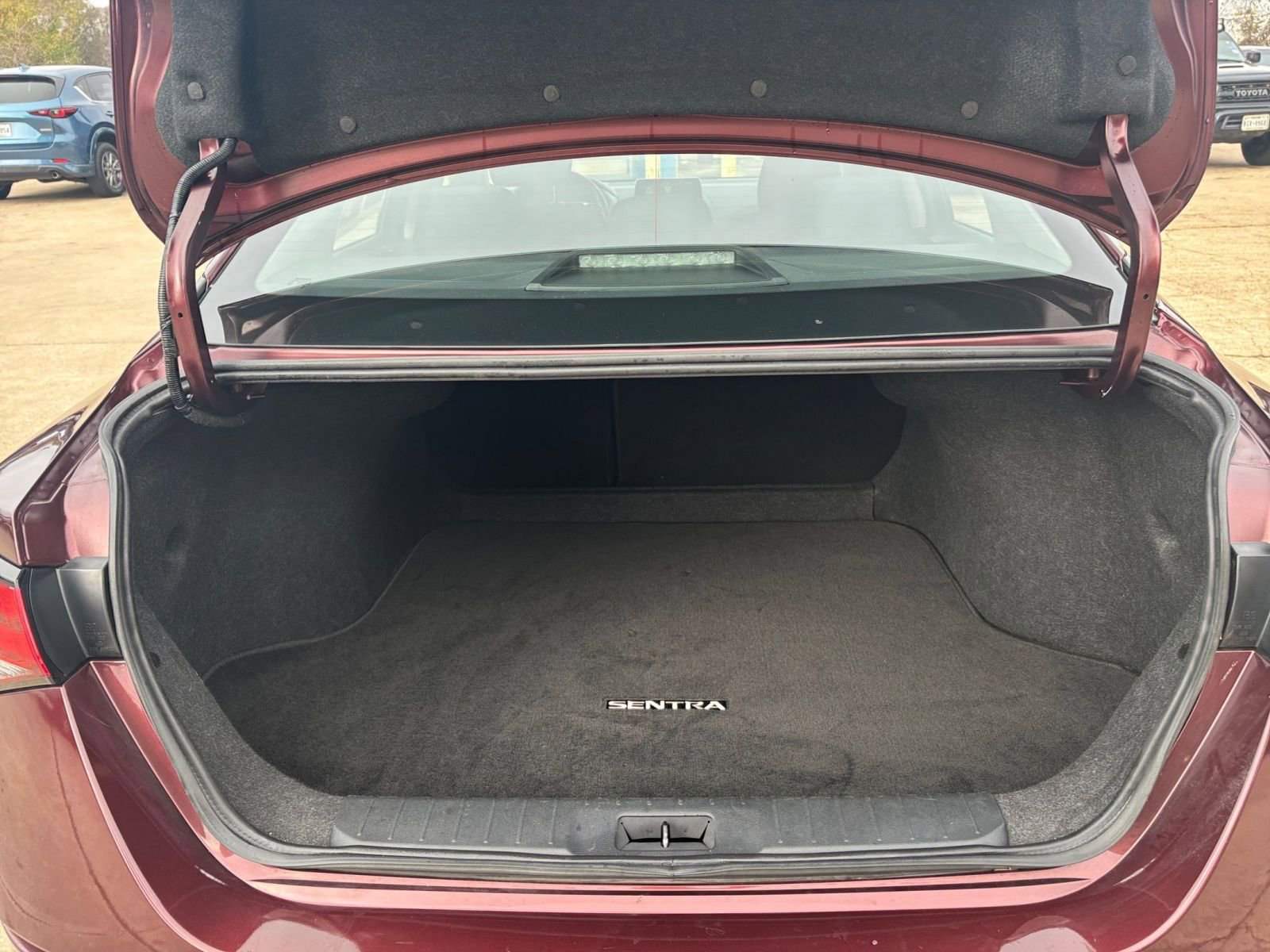 Thumbnail: 2025 Nissan Sentra - 29