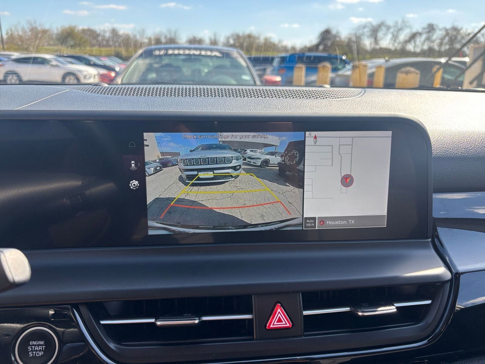 Thumbnail: 2025 Kia Seltos - 22