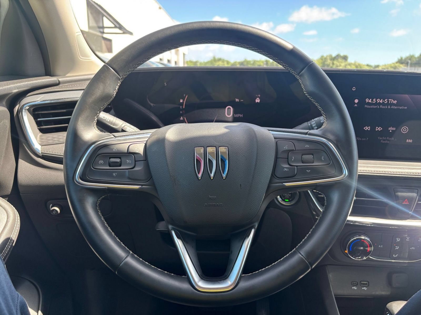 Thumbnail: 2025 Buick Encore GX - 27