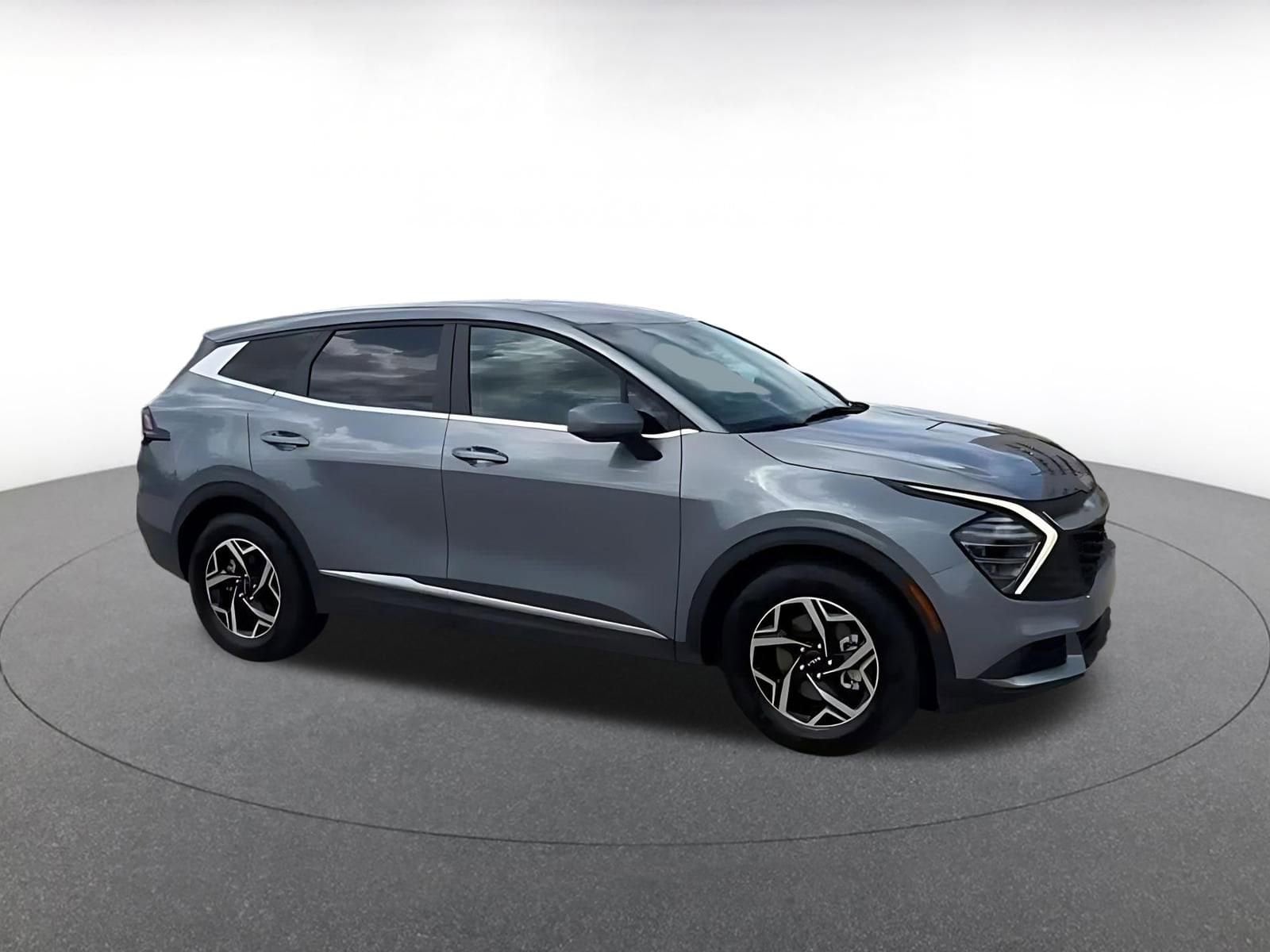 Thumbnail: 2025 Kia Sportage - 2