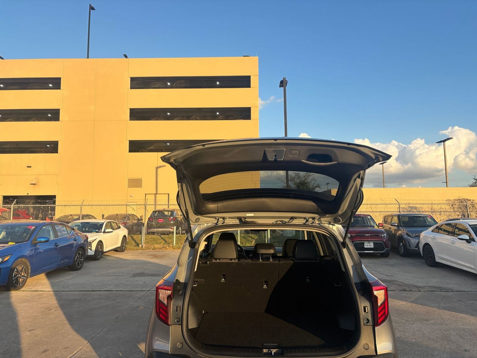 Thumbnail: 2025 Kia Seltos - 29