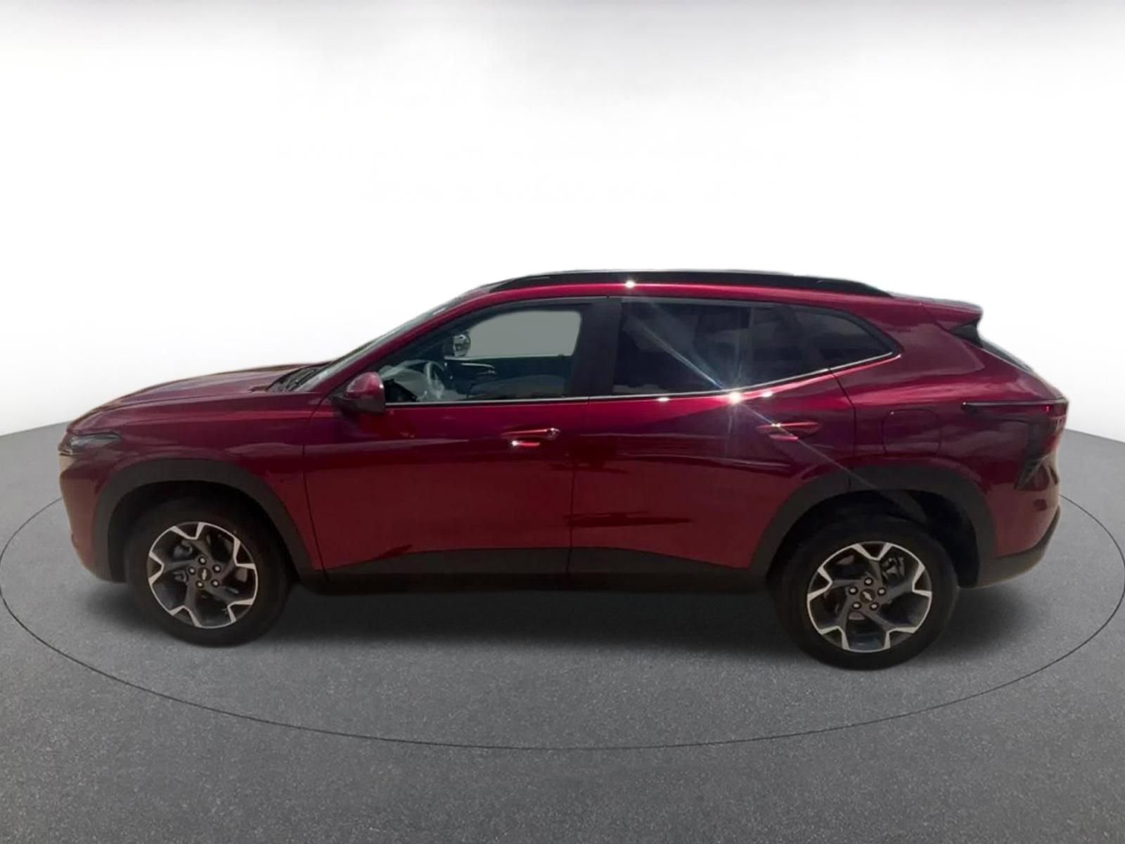 Thumbnail: 2025 Chevrolet Trax - 9