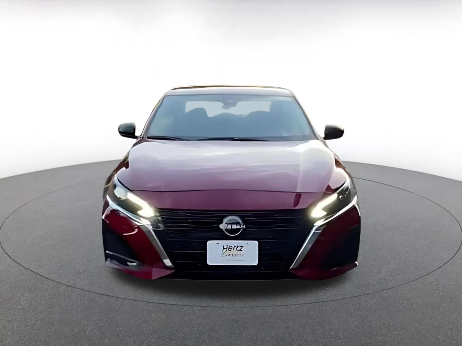 Thumbnail: 2025 Nissan Altima - 4