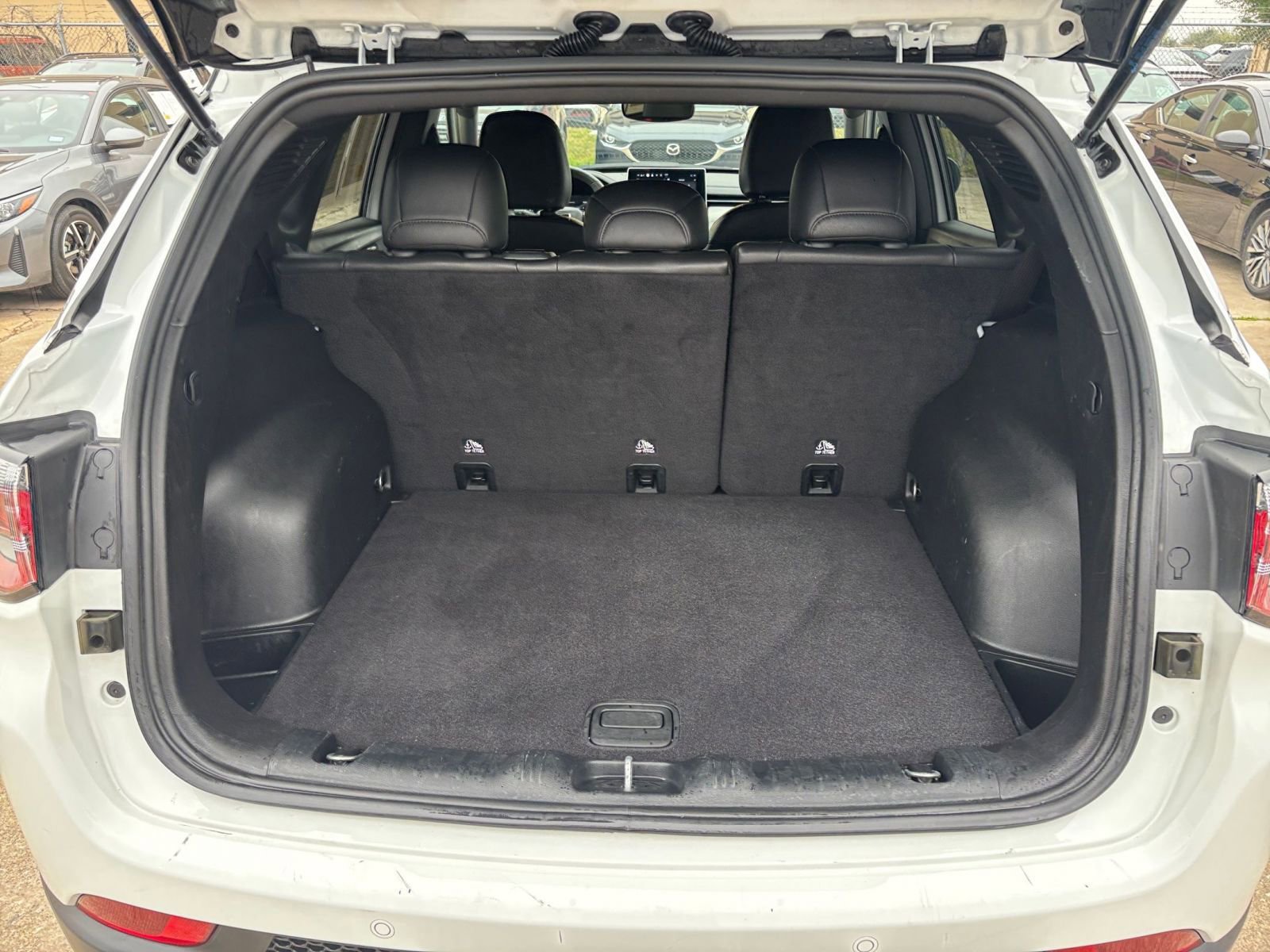 Thumbnail: 2025 Jeep Compass - 32